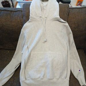 Champion vintage grey hoodie. Size small.